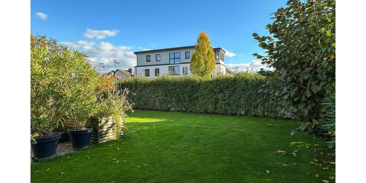 Einfamilienhaus Heddesheim - 7 Zimmer, 262 m&sup2;, 1.250.000&euro; | Angebot:25738416