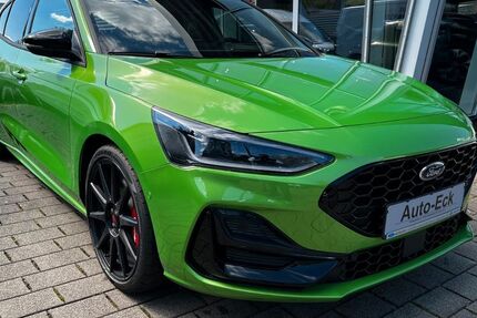 Ford Focus 2.000 km 44.390 € Heppenheim 64646