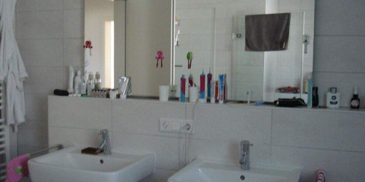 Doppelhaushälfte Hirschberg an der Bergstraße Großsachsen - 5 Zimmer, 189 m&sup2;, 2.800&euro; | Angebot:24739309