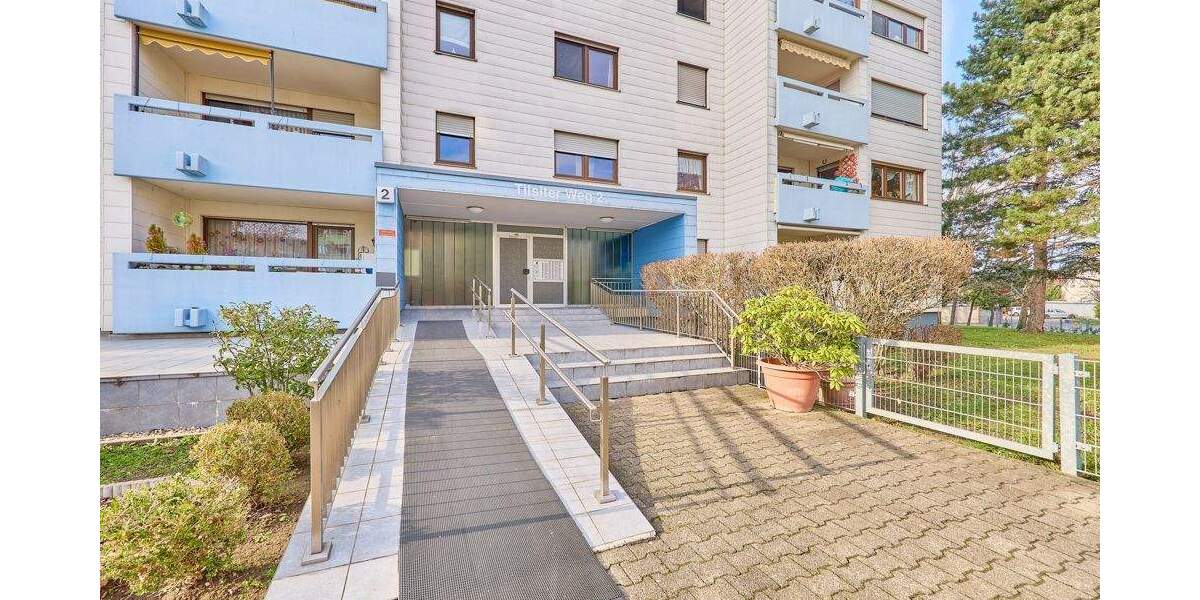 Etagenwohnung Schwetzingen - 4 Zimmer, 97 m&sup2;, 230.000&euro; | Angebot:24137200
