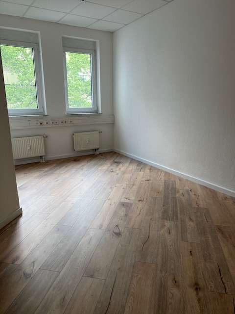 Büro in Ludwigshafen 1.615 € 130 m²