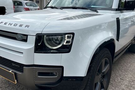 Land Rover Defender 41.614 km 41.900 &euro; Hockenheim 68766