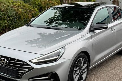 Hyundai i30 45.373 km 18.800 &euro; LUDWIGSHAFEN AM RHEIN 67071