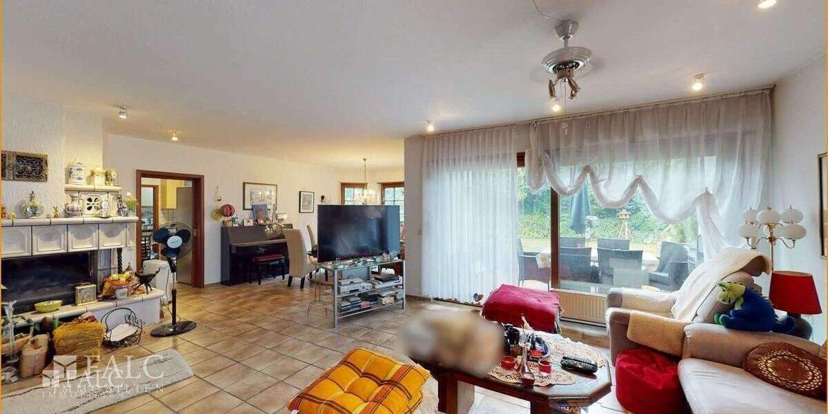 Mehrfamilienhaus, Wohnhaus Wiesloch / Baiertal Baiertal - 9 Zimmer, 351 m&sup2;, 799.000&euro; | Angebot:25390604