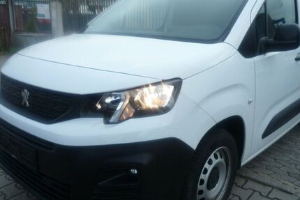 Peugeot Partner 171.000 km 10.860 &euro; Mannheim 68199