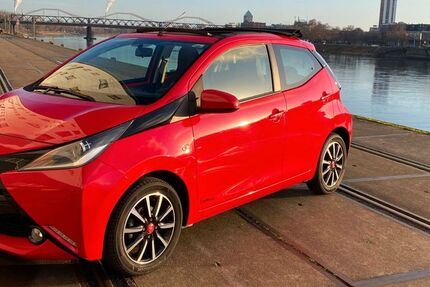 Toyota Aygo (X) 90.177 km 7.550 &euro; Mannheim 68163