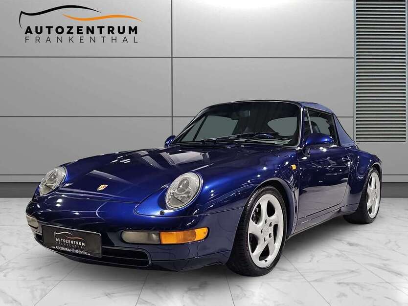 993