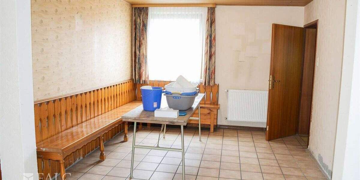 Reihenendhaus Waghäusel Wiesental - 4 Zimmer, 120 m&sup2;, 220.000&euro; | Angebot:25266620