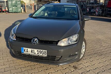 VW Golf 211.000 km 6.500 &euro; Wiesental 68753