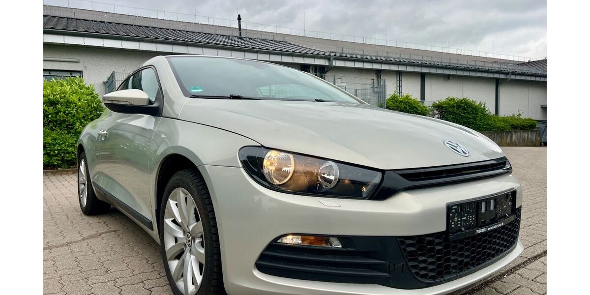 VW Scirocco 82.000 km 8.900 &euro; Eppelheim 69214