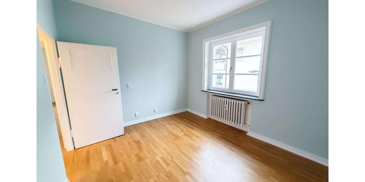 Etagenwohnung Heidelberg Neuenheim - 4 Zimmer, 130 m&sup2;, 2.750&euro; | Angebot:25146635
