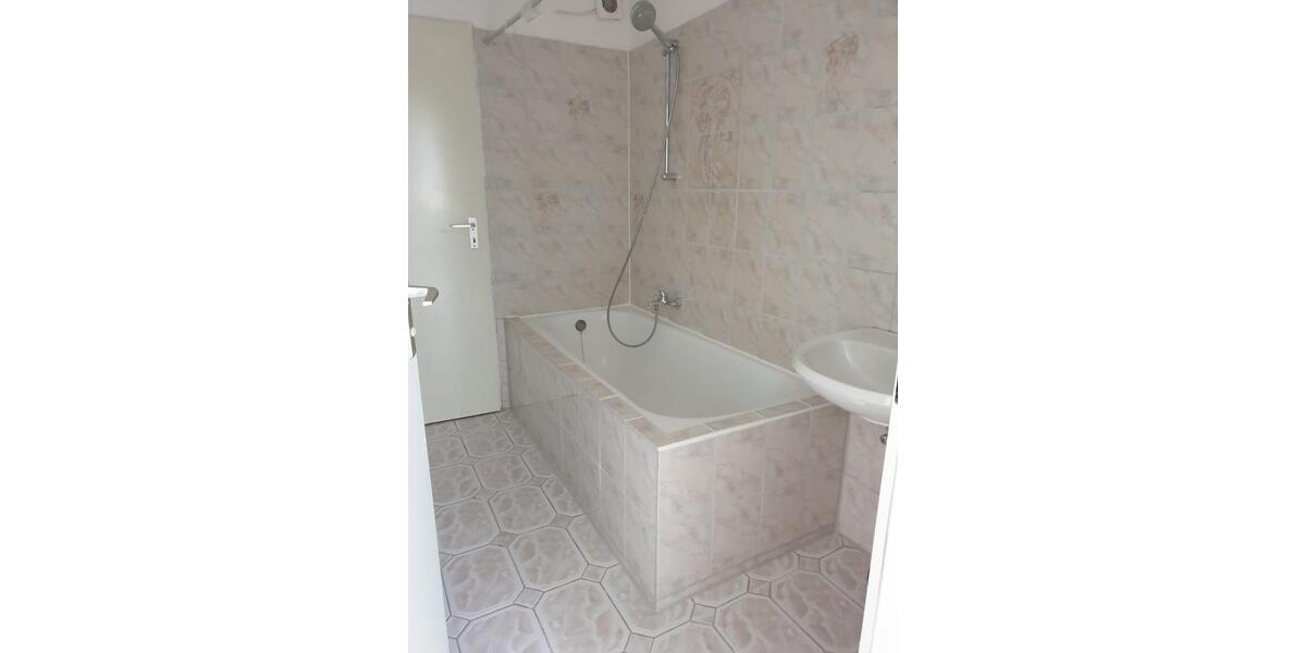 Etagenwohnung Ludwigshafen am Rhein Ludwigshafen-Oggersheim - 3 Zimmer, 80 m&sup2;, 208.000&euro; | Angebot:25158766