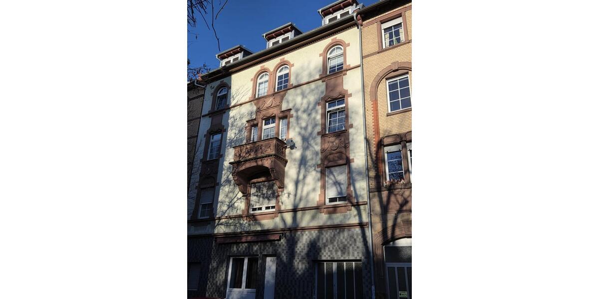 4 ZKB Dachgeschosswohnung in Lu Nord, WG geeignet 4 zimmer