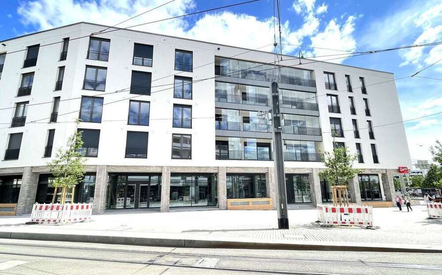 Einzelhandel in Heidelberg 2.258,55 € 167.3 m²