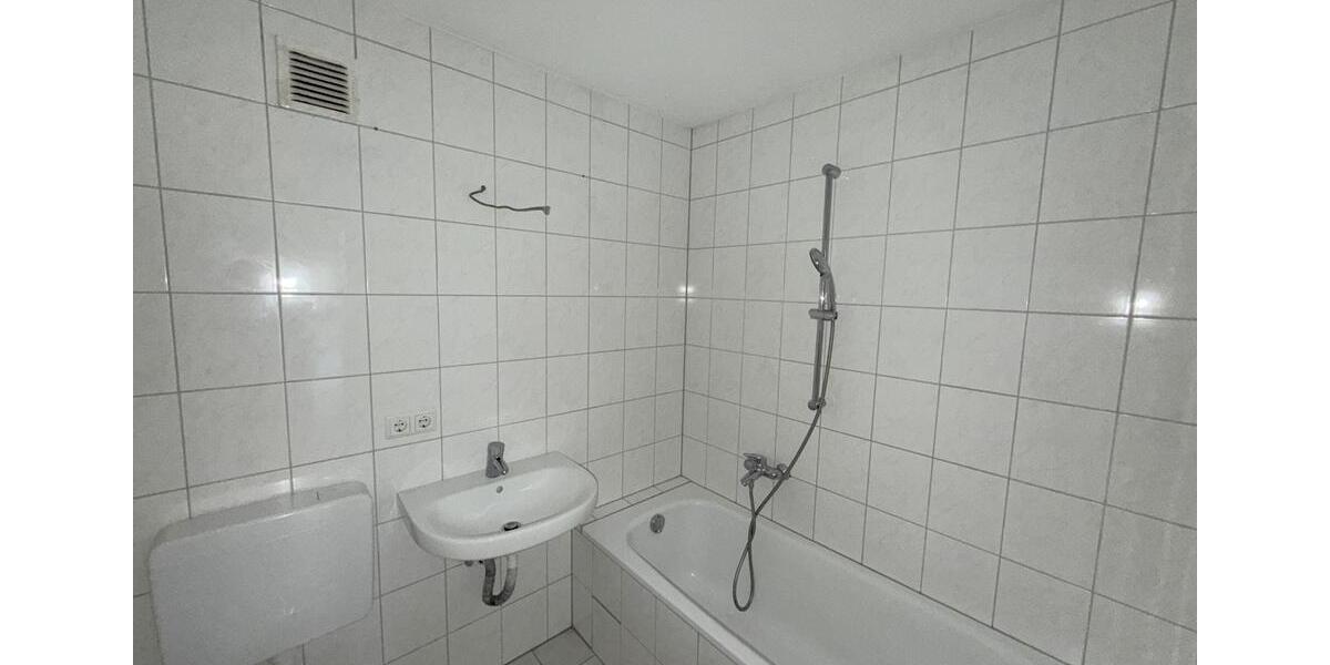 Etagenwohnung Ludwigshafen am Rhein Ludwigshafen-Hemshof - 3 Zimmer, 68 m&sup2;, 550&euro; | Angebot:26407583