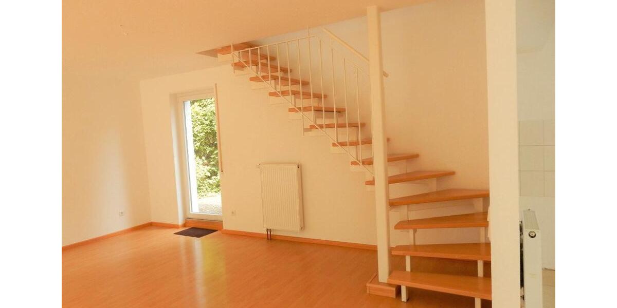 Doppelhaushälfte Schwetzingen - 7 Zimmer, 180 m&sup2;, 1.800&euro; | Angebot:26241969