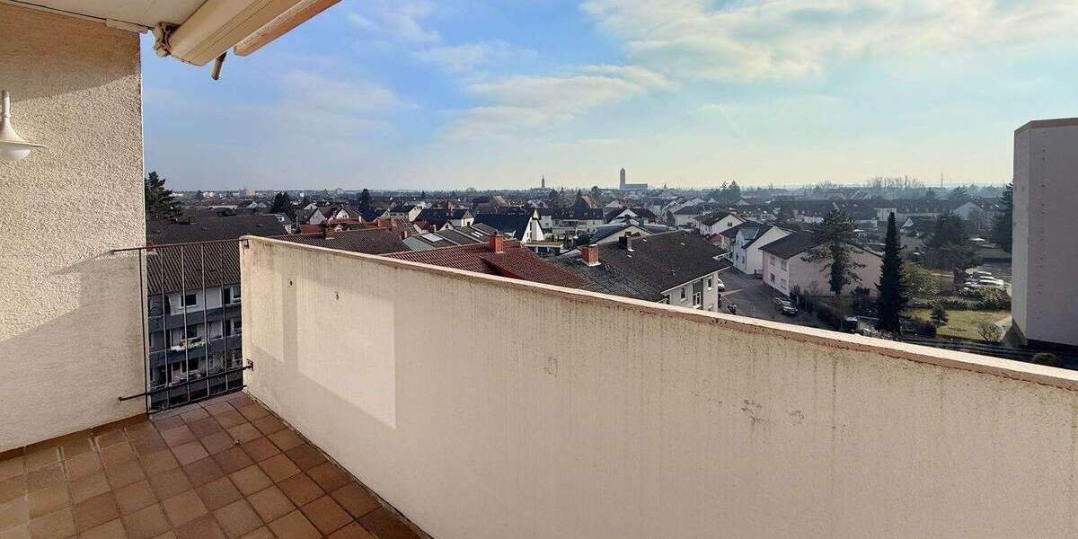 Etagenwohnung Hockenheim - 4 Zimmer, 104 m&sup2;, 299.000&euro; | Angebot:25467609