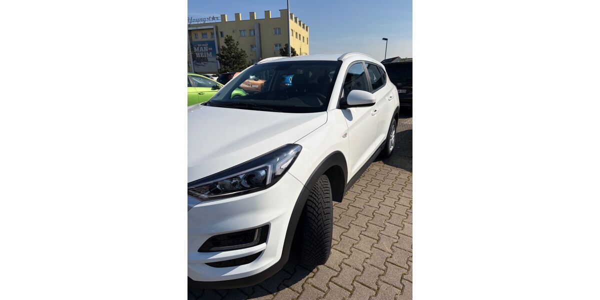 Hyundai TUCSON 255.000 km 12.500 &euro; Mauer 69256