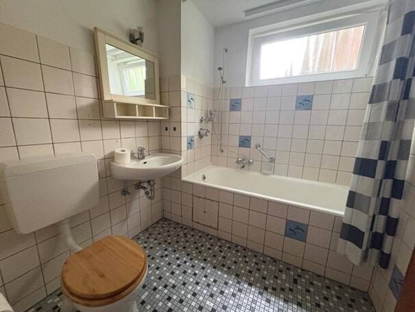 Etagenwohnung Ludwigshafen Süd - 2 Zimmer, 60 m&sup2;, 125.000&euro; | Angebot:26528166