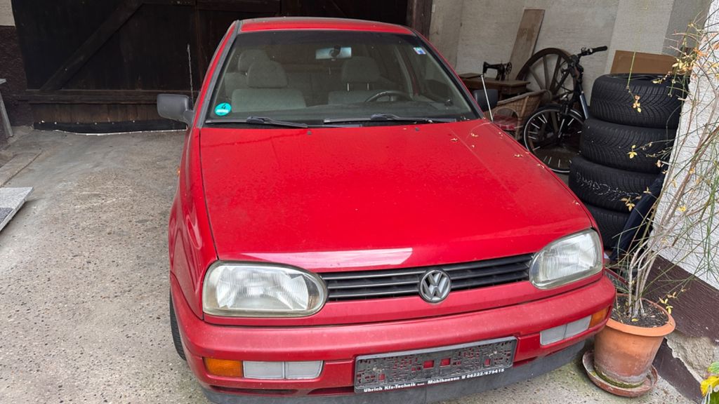 VW Golf 140.377 km 1.000 &euro; Rauenberg 69231