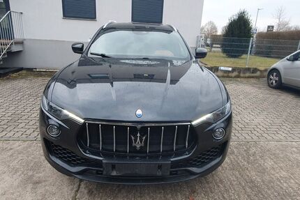 Maserati Levante 138.500 km 26.000 &euro; Neuhofen 67141