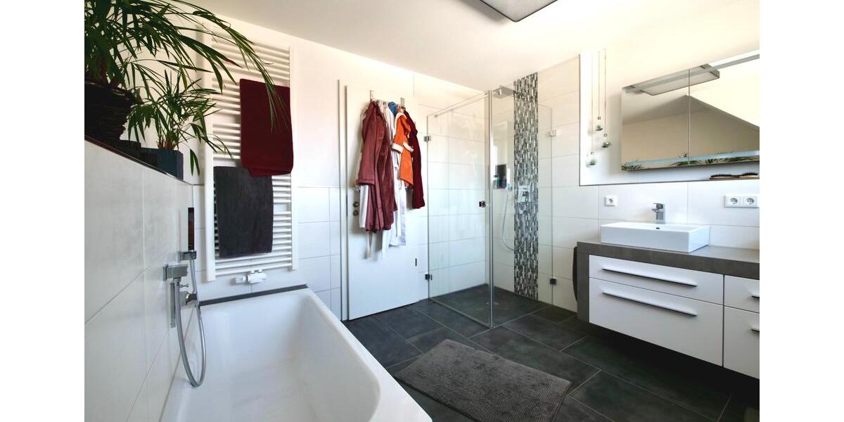 Maisonettenwohnung Waghäusel - 4 Zimmer, 138 m&sup2;, 479.000&euro; | Angebot:26186907