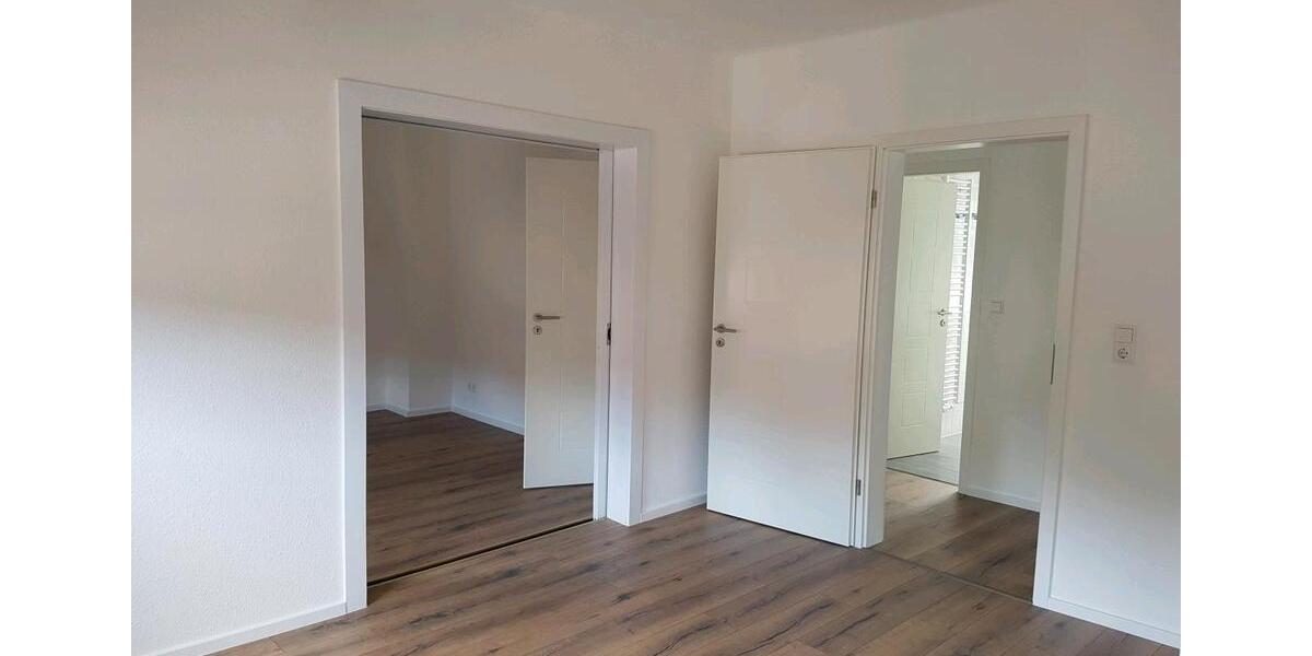 Dachgeschoßwohnung Schriesheim - 4 Zimmer, 86 m&sup2;, 1.100&euro; | Angebot:26286468