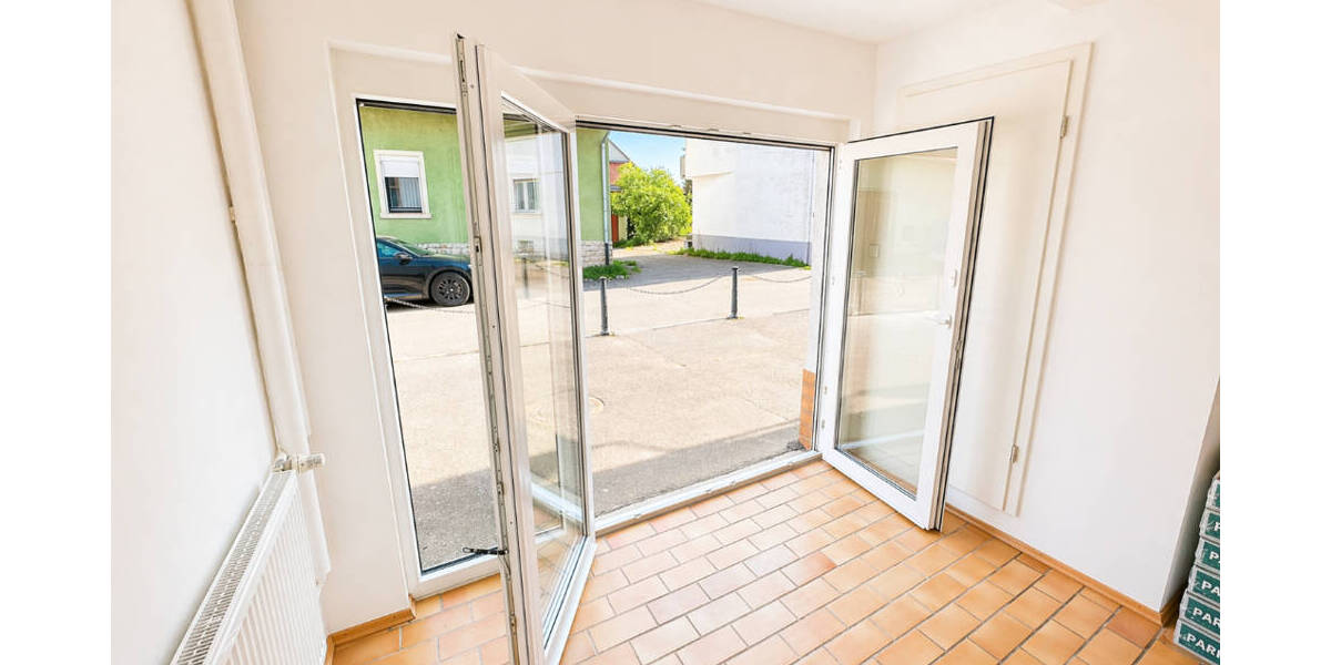 Einfamilienhaus Sinsheim / Steinsfurt Steinsfurt - 8 Zimmer, 243 m&sup2;, 489.000&euro; | Angebot:26389295