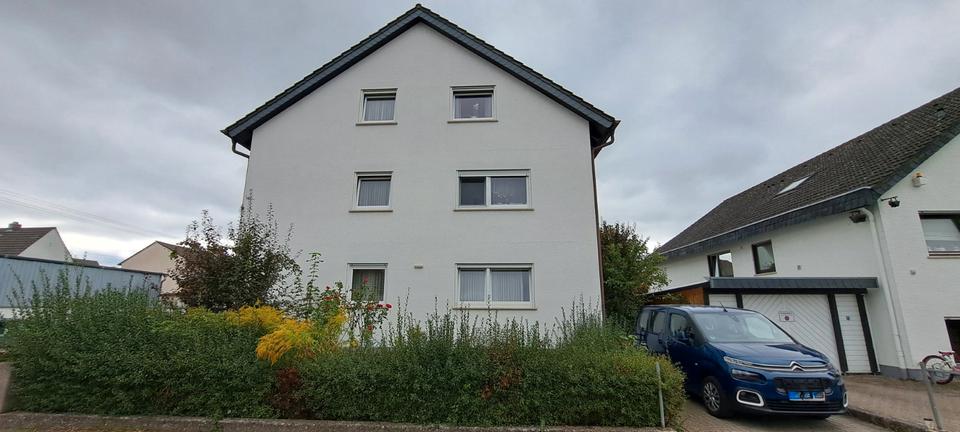 Dachgeschoßwohnung Ludwigshafen am Rhein Ludwigshafen-Oggersheim - 3.5 Zimmer, 82 m&sup2;, 790&euro; | Angebot:26356356