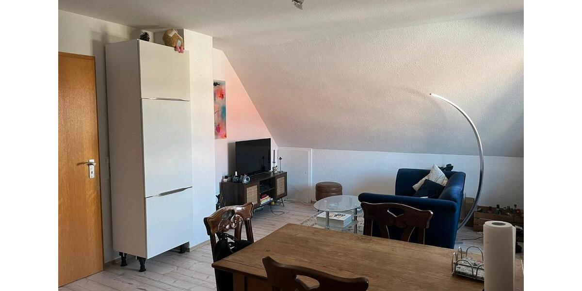 Dachgeschoßwohnung Bammental - 1.5 Zimmer, 60 m&sup2;, 800&euro; | Angebot:25446950