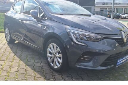 Renault Clio 48.175 km 15.990 € Weinheim 69469