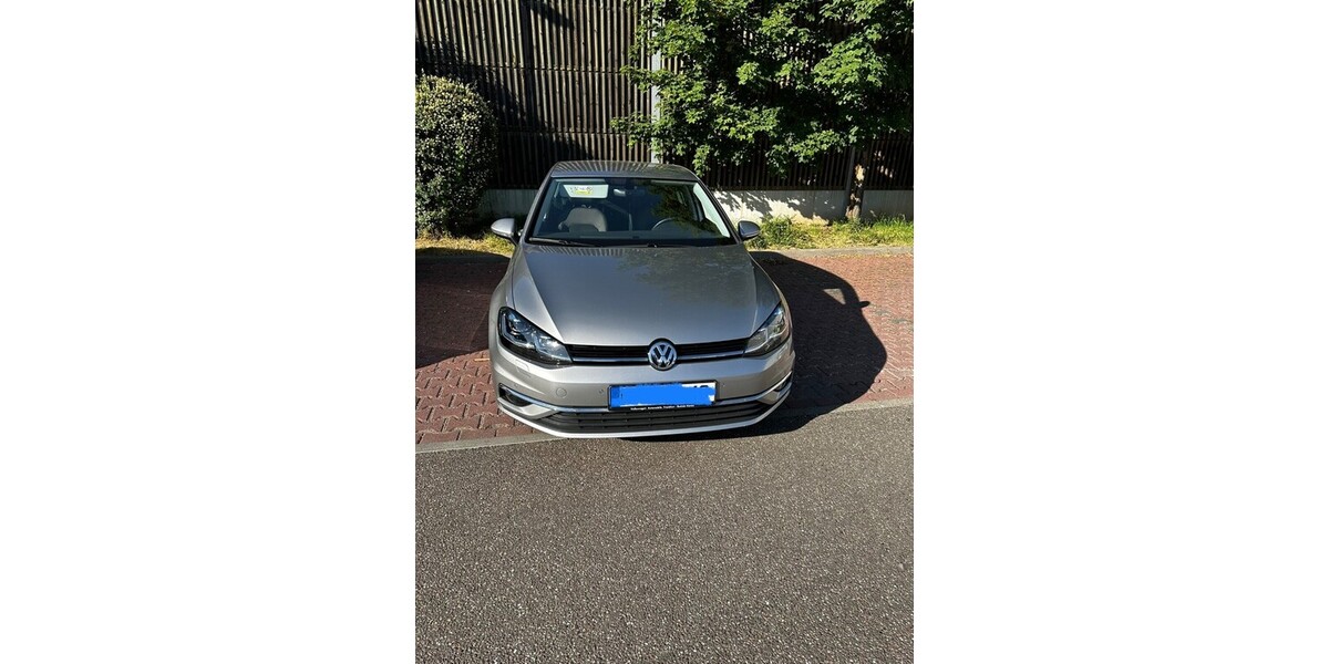 VW Golf 76.200 km 24.100 &euro; Mannheim 68159