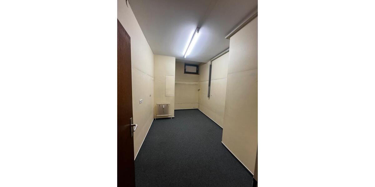 Lagerfläche Büro etc. vielseitig nutzbar in Rheingönheim zimmer