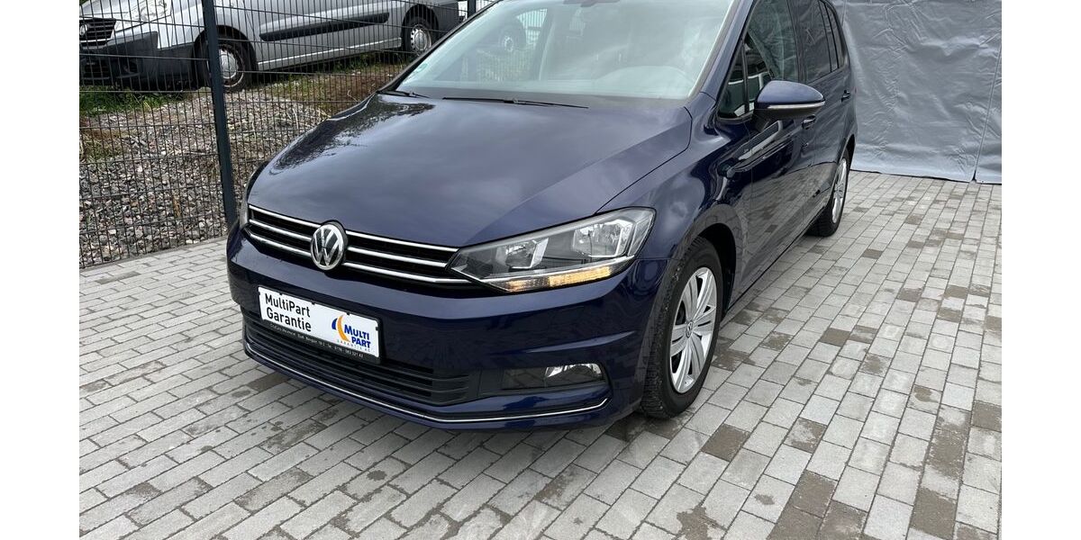 VW Touran 206.140 km 13.950 € Weinheim 69469