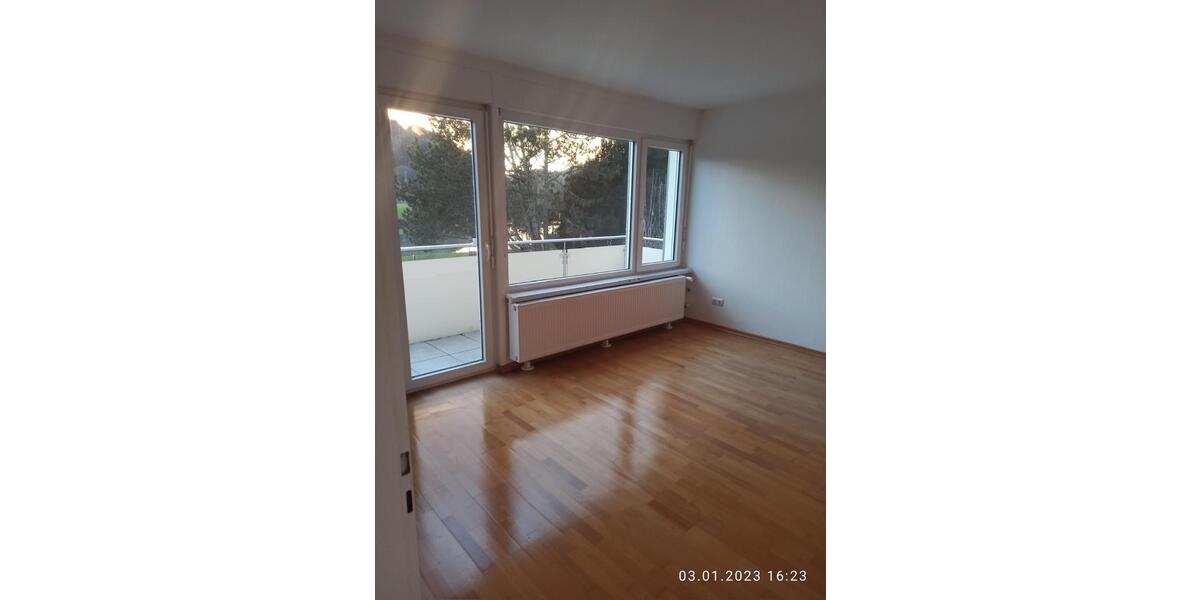 Etagenwohnung Eberbach - 3 Zimmer, 90 m&sup2;, 850&euro; | Angebot:26598327