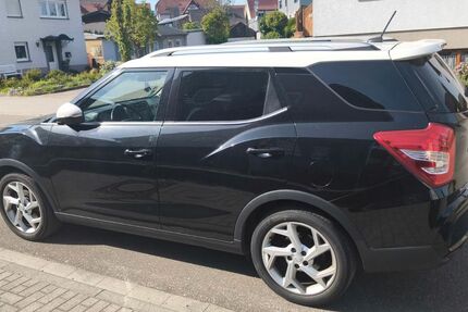 SsangYong Tivoli 59.100 km 11.700 &euro; Sinsheim 74889