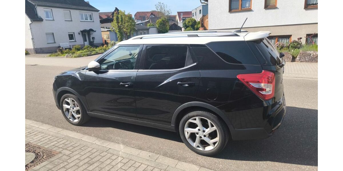 SsangYong Tivoli 59.100 km 11.700 &euro; Sinsheim 74889