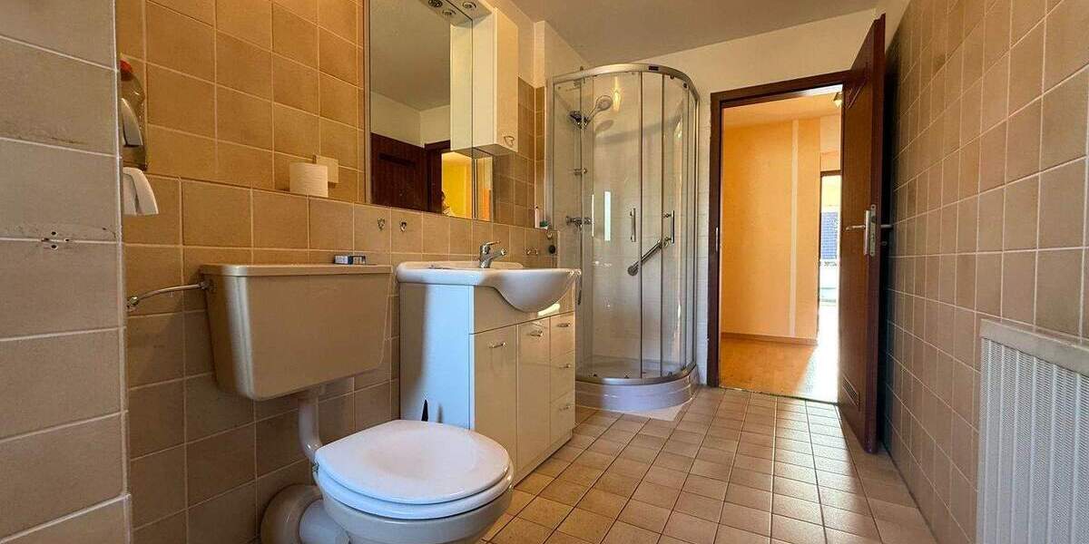 Reihenmittelhaus Mannheim Rheinau - 4 Zimmer, 122 m&sup2;, 365.000&euro; | Angebot:24808025