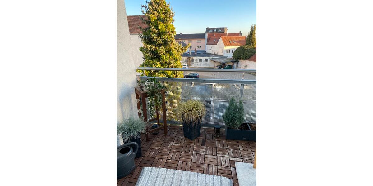 Etagenwohnung Lampertheim - 3 Zimmer, 75 m&sup2;, 180.000&euro; | Angebot:26261335