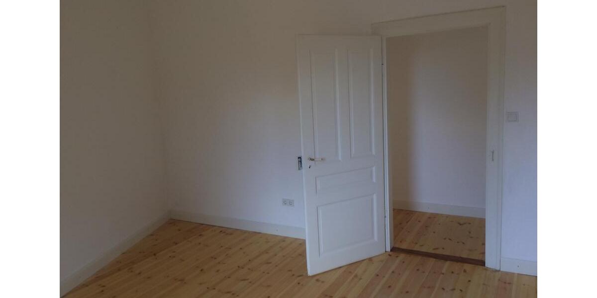 Etagenwohnung Edingen-Neckarhausen Neu-Edingen - 4 Zimmer, 110 m&sup2;, 1.400&euro; | Angebot:26373750