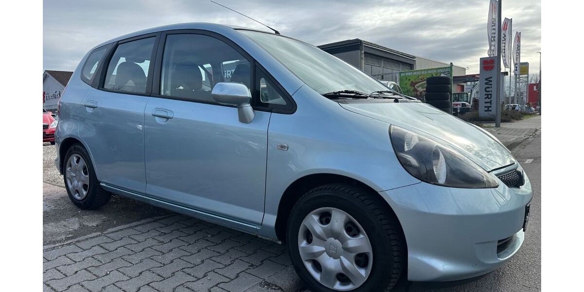 Honda Jazz 141.000 km 2.990 &euro; Mannheim 68307