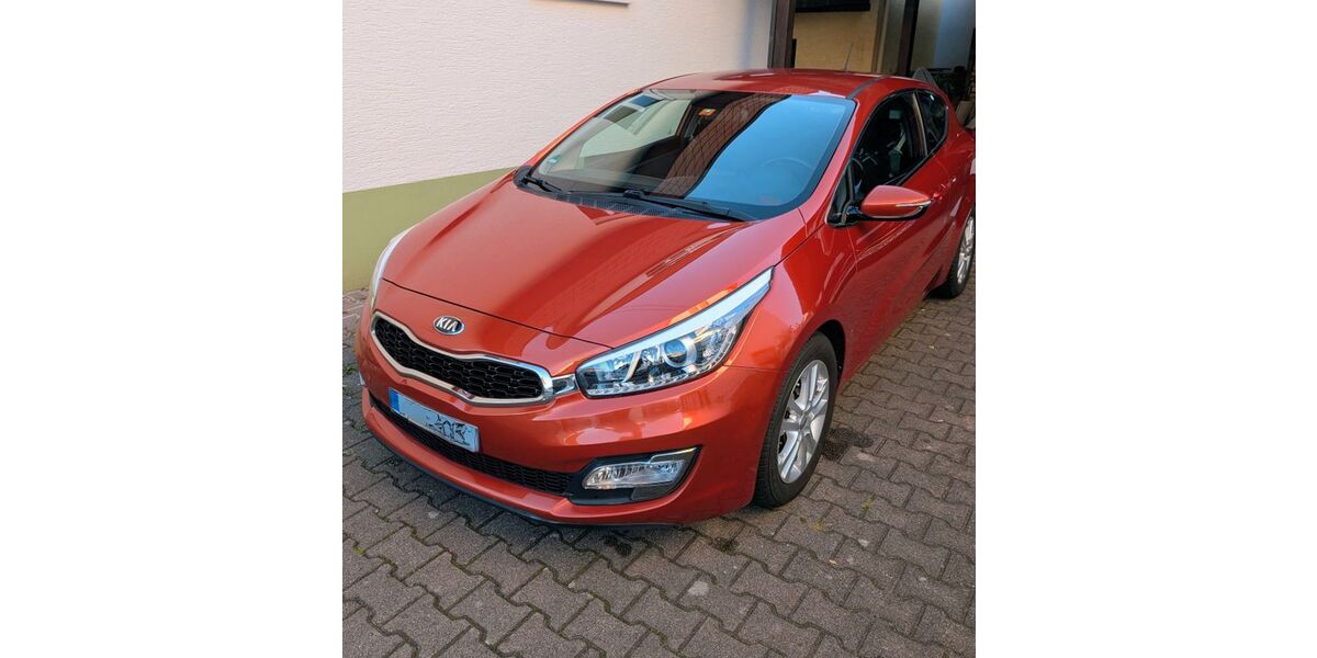 Kia pro ceed / ProCeed 76.000 km 9.900 € Walldorf 69190