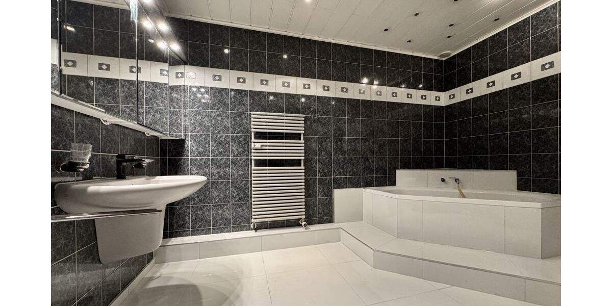 Etagenwohnung Lorsch - 2 Zimmer, 102 m&sup2;, 1.095&euro; | Angebot:25701638