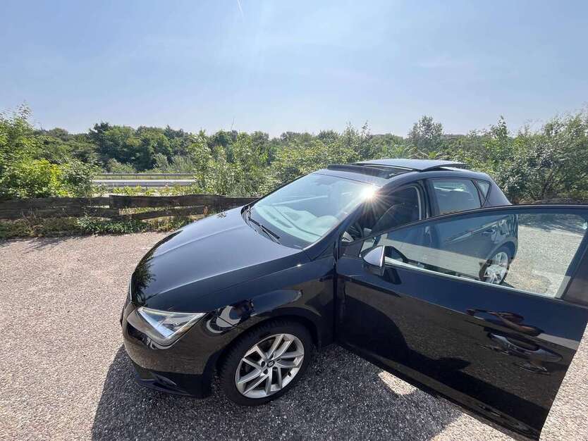 Seat Leon 99.650 km 9.499 € Hockenheim 68766