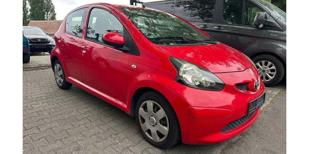 Toyota Aygo (X) 148.000 km 1.600 &euro; Mannheim 68309