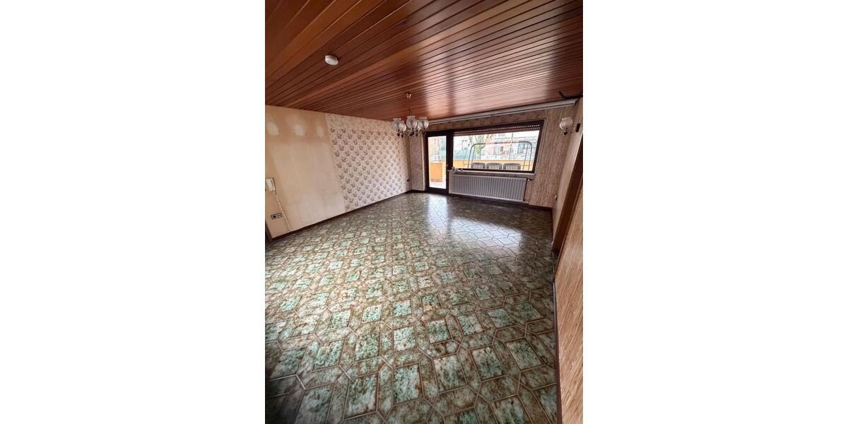 Mehrfamilienhaus, Wohnhaus Sinsheim - 8 Zimmer, 166 m&sup2;, 350.000&euro; | Angebot:27146210