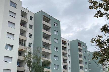 Wohnung Viernheim - 3 Zimmer, 82 m&sup2;, 665&euro; | Angebot:26853025