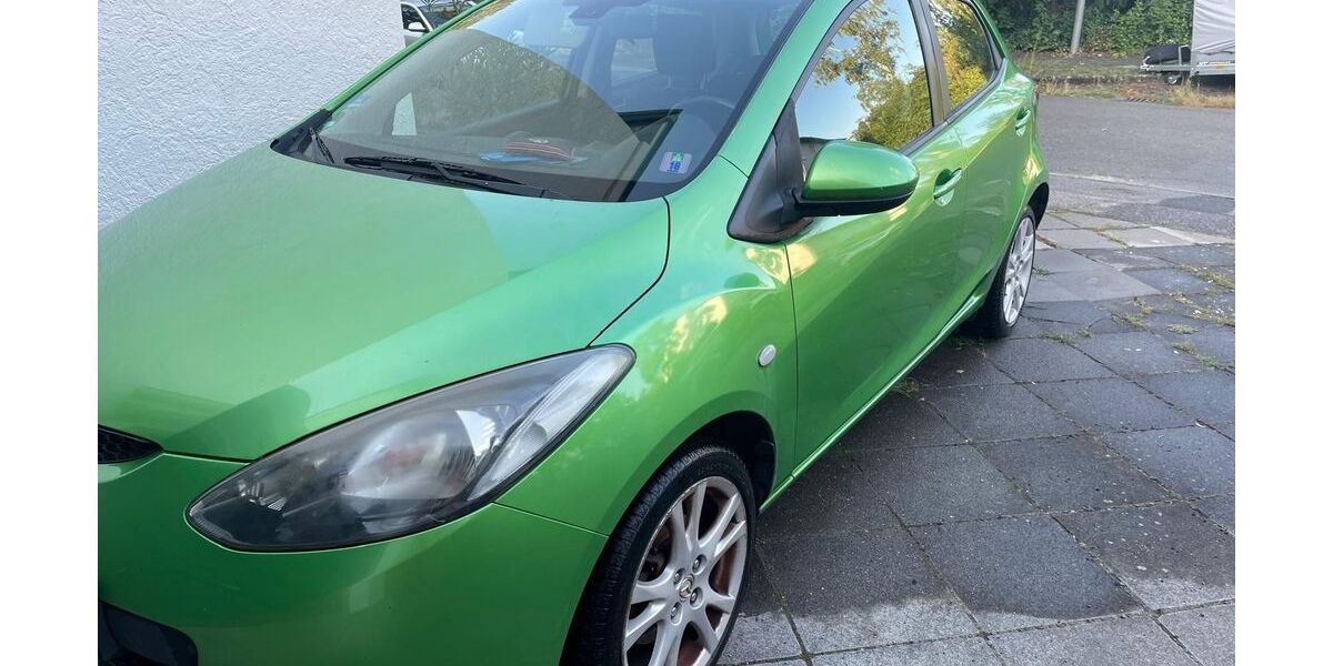 Mazda 2 165.400 km 2.500 &euro; Mannheim 68305