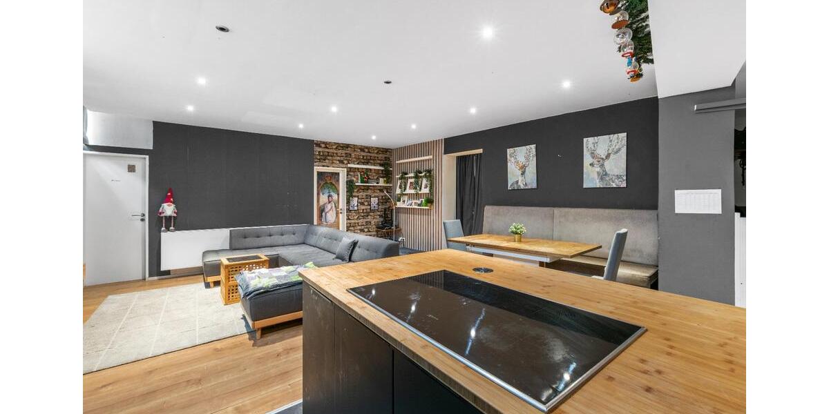 Einfamilienhaus Ludwigshafen am Rhein Rheingönheim - 8 Zimmer, 269 m&sup2;, 399.000&euro; | Angebot:25572222