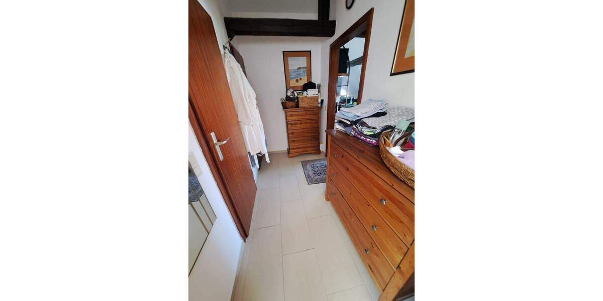 Etagenwohnung Ludwigshafen am Rhein Süd - 3 Zimmer, 85 m&sup2;, 229.000&euro; | Angebot:25706314